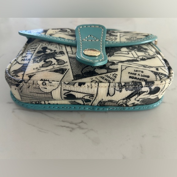 Dooney & Bourke Rare Disney Mickey Comic Strip Wristlet - EUC - Picture 5 of 12